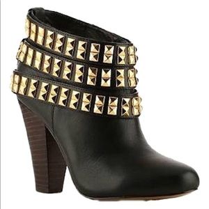 Betsey Johnson Camper Ankle boots with gold studs